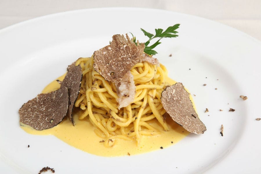 Crioli molisani con tartufo, ristorante miseria e nobilità