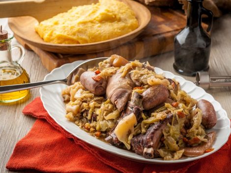 Cassoeula: origin, history and recipe