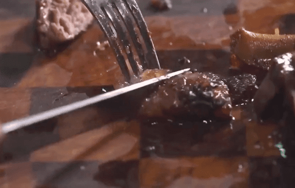 Goose with orange and lard