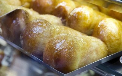 Find out more about the best babà in Naples