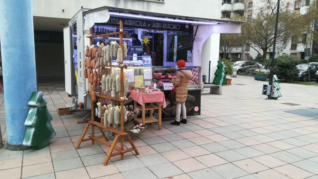 Find out more about farmers' markets in Milan