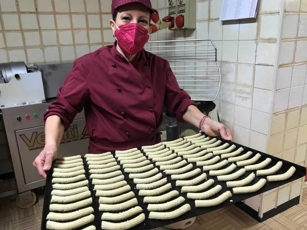 Find out more about Krumiri cookies