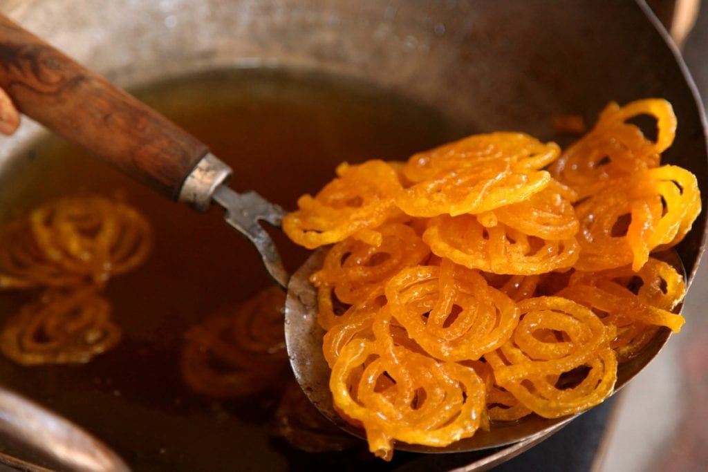 Find out more about the typical sweets of Diwali