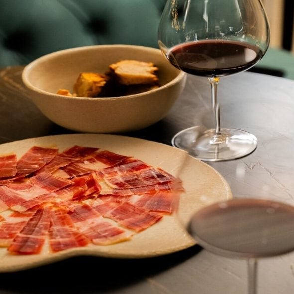 Where to drink in Milan: the best wine bars with kitchen selected by Gambero Rosso