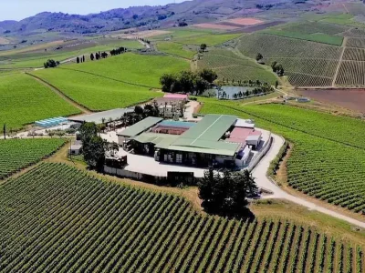 Gruppo Italiano Vini acquires 100% of Tenuta Rapitalà shares. Laurent Bernard de la Gatinais steps down as President