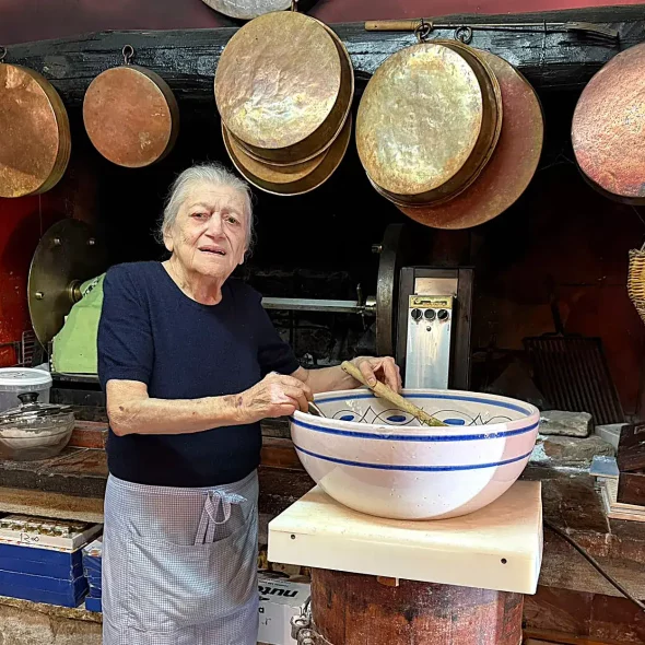 At 86, she still makes limoncello the old-fashioned way: the recipe from a restaurant on the Sorrento coast