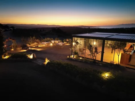 The small winery in Gallura where you can dine while watching the sunset over Corsica