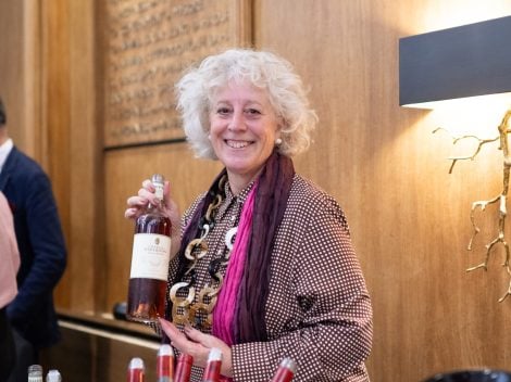 Elizabeth Gabay MW with a bottle of rosé