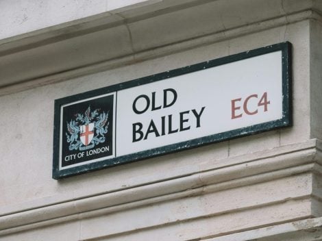 London wine thief avoids jail