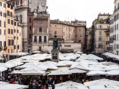 'Campo de’ Fiori is no longer a market': The transformation that no one talks about